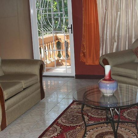 Cozy Apartment Kingston Ngoại thất bức ảnh